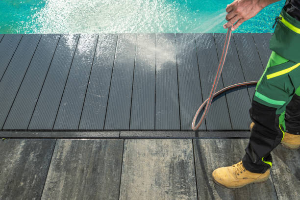 Best Deck Pressure Washing  in Pembroke Park, FL